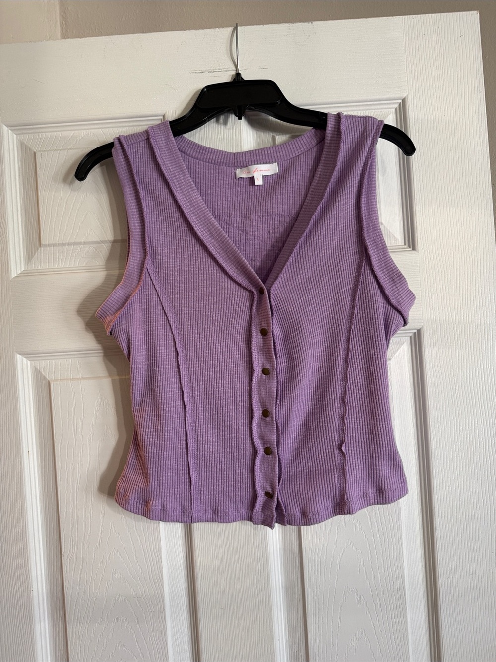 Ces Femme Lavender Ribbed Button-Front Tank